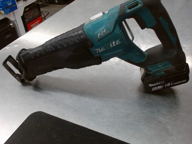 Sawzall makita avec batterie 6ah