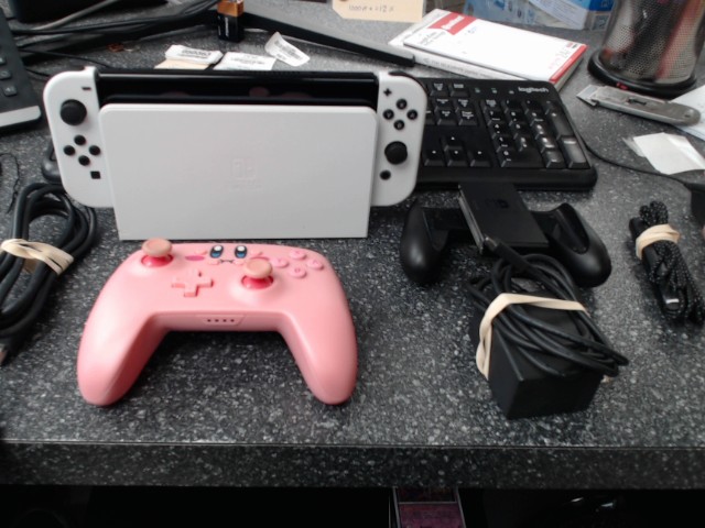 Nintendo switch+fils+mannette+acc