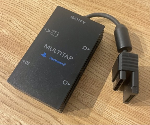 Console ps2 multitap