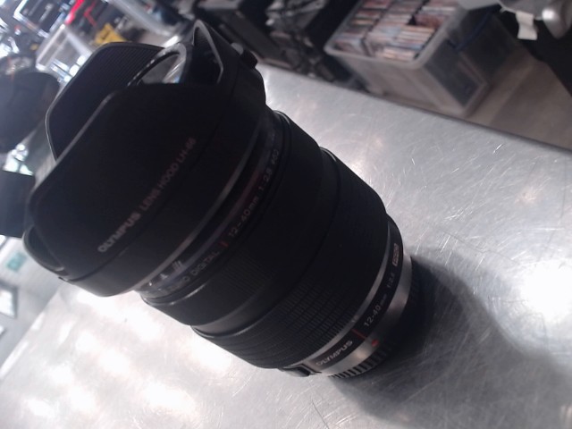 Lentille 12-40mm 1:2.8 pro
