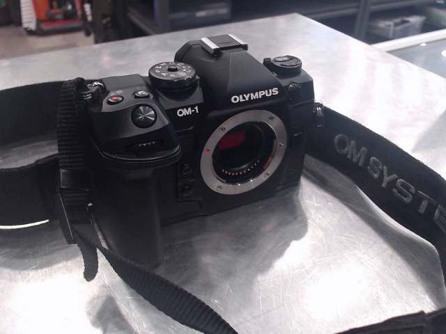 Boitier camera / om system /sans acc.