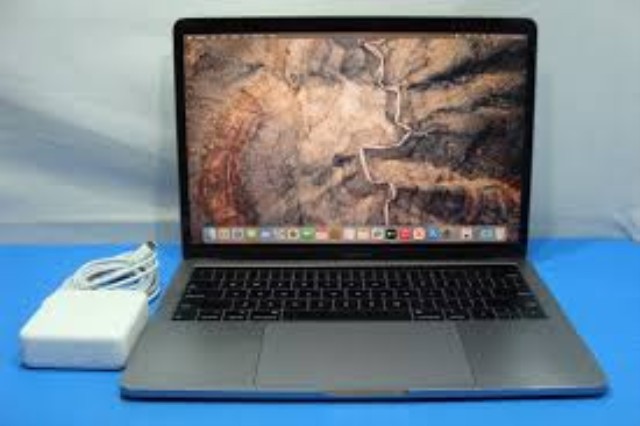 Apple macbook pro 13.3 2.5ghz intel i5