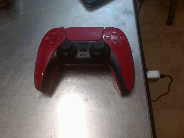 Manette ps5 rouge