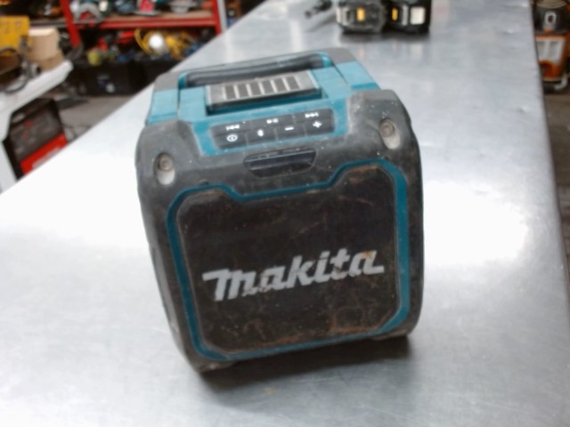 Radio bluetooth makita