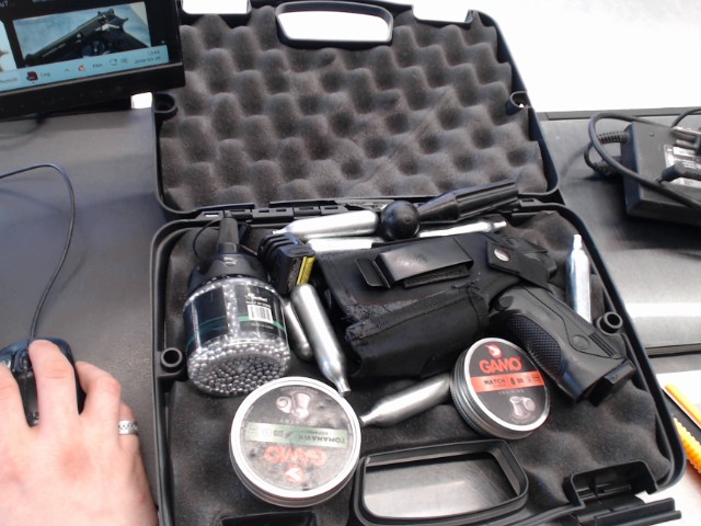 Berreta bb gun complet