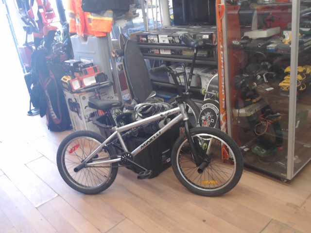 Bmx gris