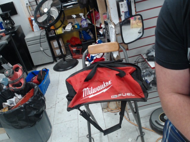 Milwaukee sac a outil