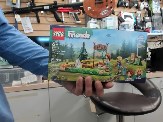 Lego friend