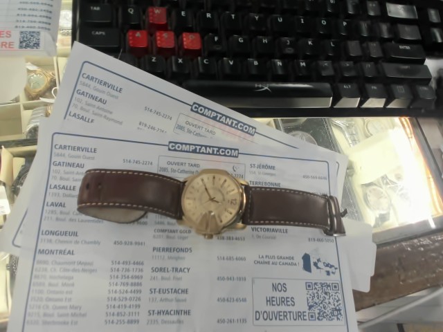 Montre gold tone
