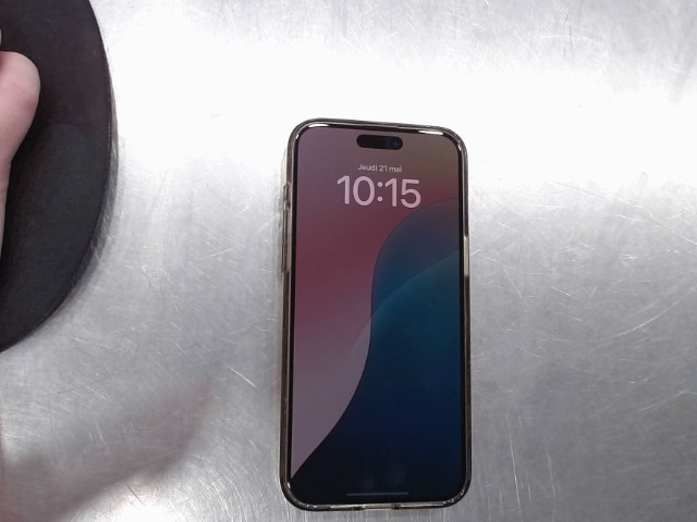 Iphone 15 pro max no cable