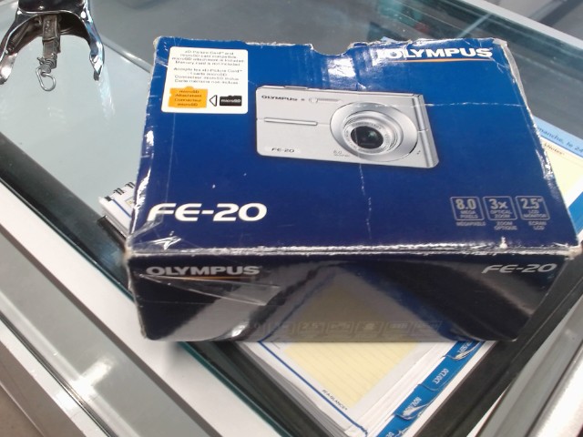 Cam�ra digitale olympus avec acc