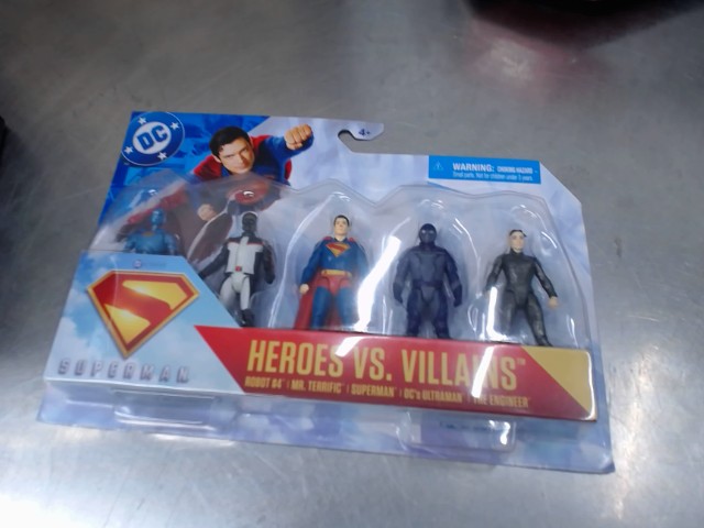 Heroes vs villains figurine