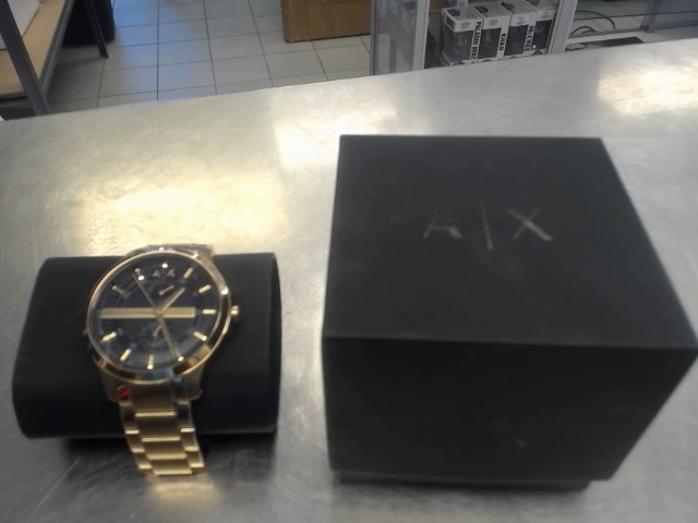 Montre armani gold plated