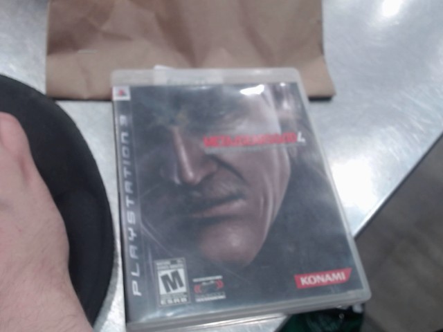 Metal gear solid 4