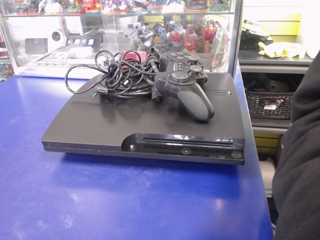 Console avec manette filaire