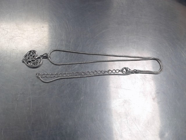 Chaine avec coeur silver 925