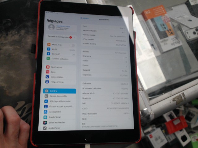 Ipad 9e gen case fold rouge