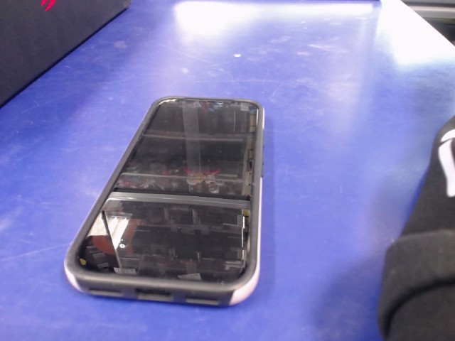 Cellulaire 128go bonne condition
