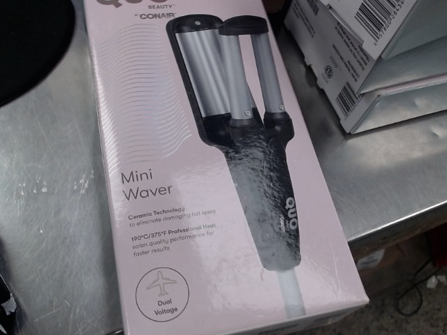 Quo beauty conair mini waver new