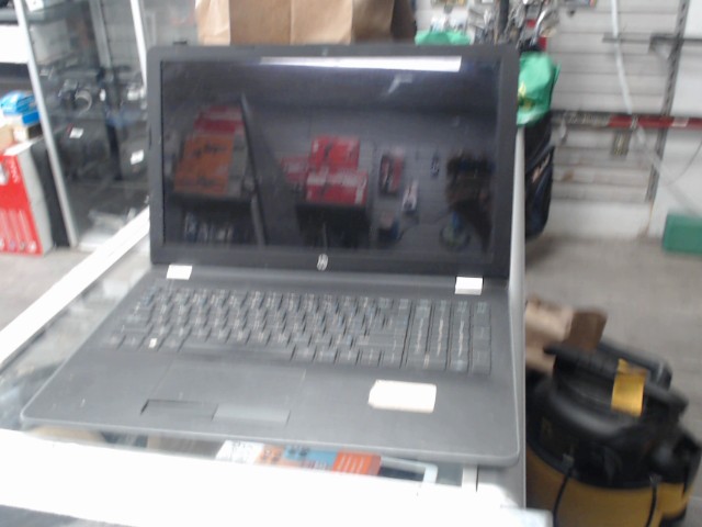 Lapto hp gris