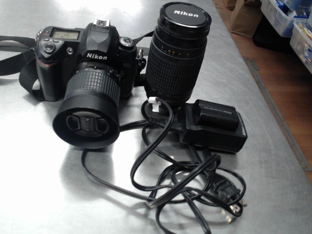 Appareil reflex 70-300 + 18-55mm