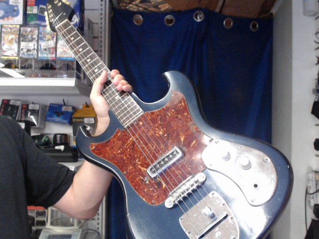 Guitare electrique bleu marin brune