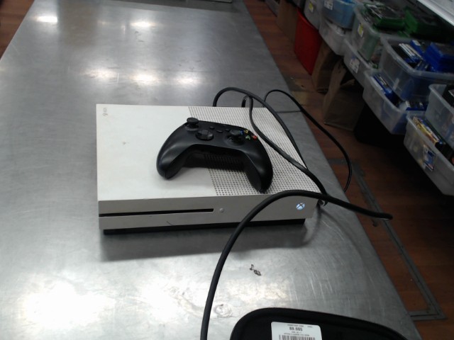 Console xbox one + manette 500 go