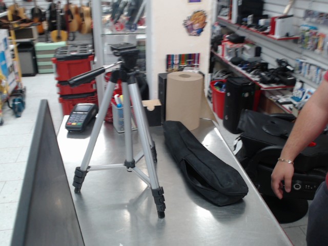 Stand a camera dans un sac de transport