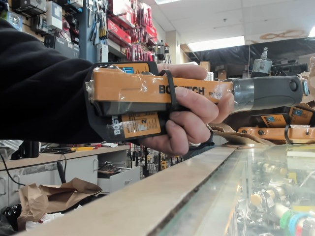 Heavy duty hammer stapler