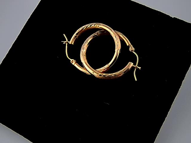 BOUCLES D OREILLES EN OR 14KT