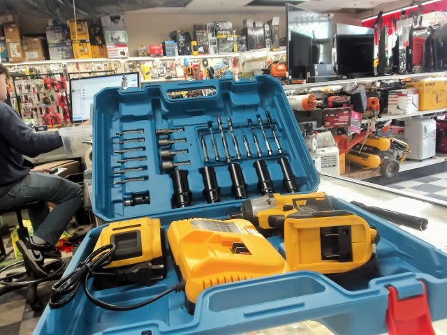 Kit impact wrench