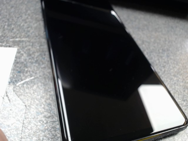 Telephone aveccase noire pw-2525