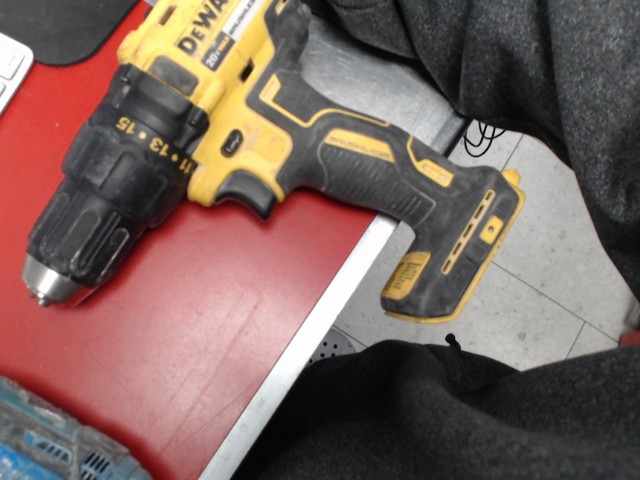 Drill dewalt