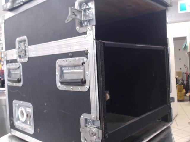 Road case music console