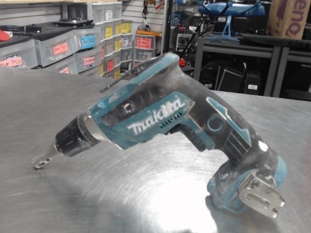 Drill a gypse+batt
