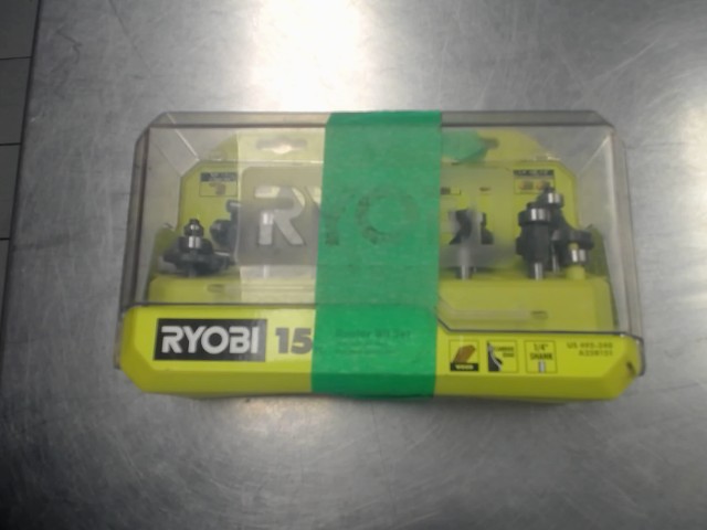 Router bit set