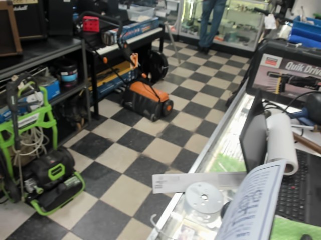 Weed eater petit electrique