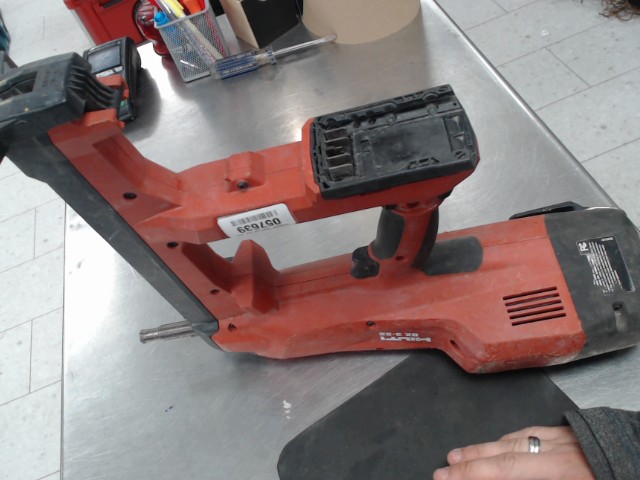 Nail gun hilti sans batterie