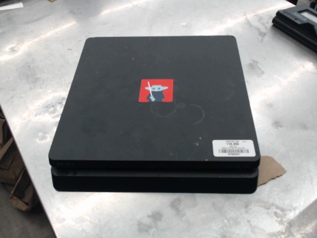 Console ps4 slim sans fils ou manette