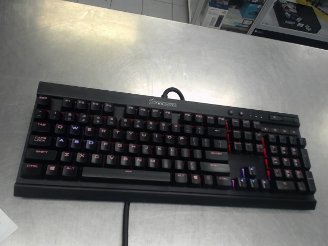 Clavier corsair k70