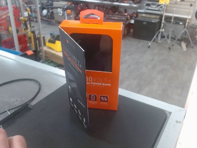 Power bank 10000 mah neuf ds boite