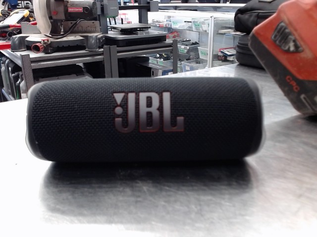 Speaker bluetooth flip 6