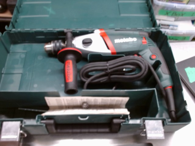 Hammer drill a fil metabo neuf dans cof