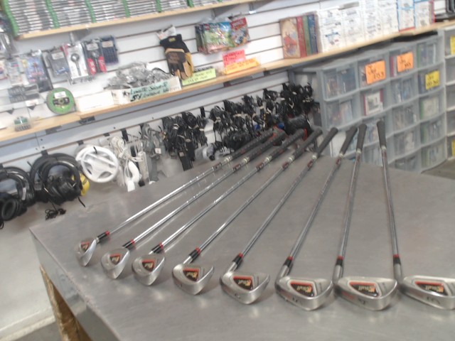 Kit fer golf 8 batons(3-4-5-6-7-8-9-p)