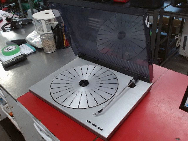 Turntable avec fil beogram rx2