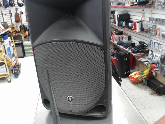 Haut parleur thump th15a