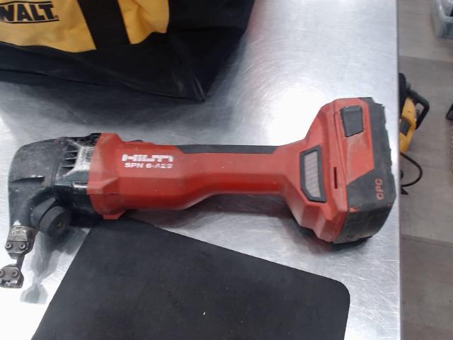 Cordless nibbler