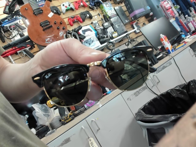 Lunette de soleil raybans
