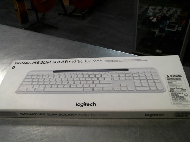 Clavier solar logitech pour mac en boite