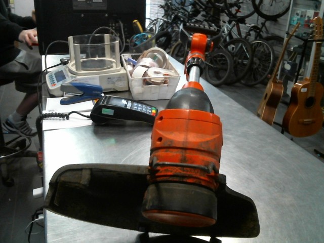 Weedwacker a batterie